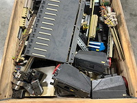 Partij mix electronica / industriële automatisering uit schakelkasten - afbeelding 2 van  8