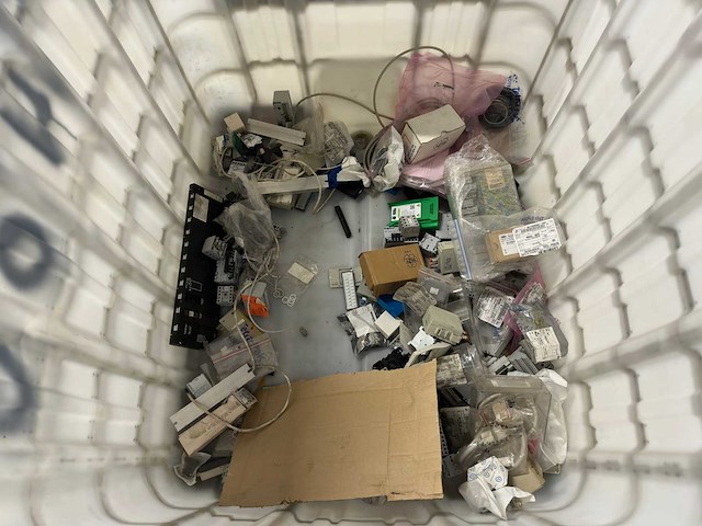 Partij mix electronica / industriële automatisering - afbeelding 2 van  10