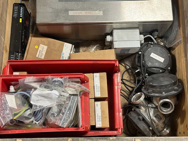 Partij mix electronica / industriële automatisering - afbeelding 6 van  8