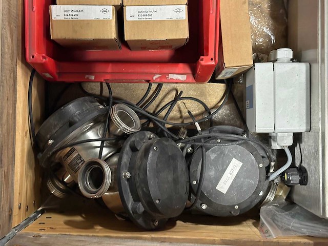 Partij mix electronica / industriële automatisering - afbeelding 4 van  8