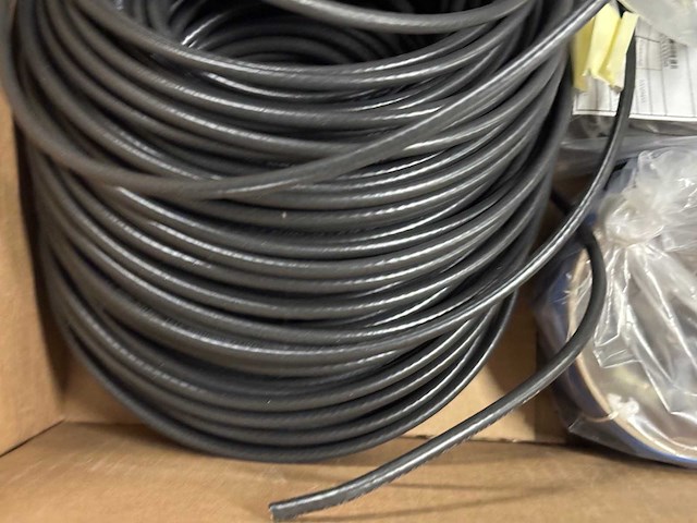 Partij (mix) elektrakabel & kabelbescherming - afbeelding 6 van  6