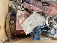 Partij mix industriële afdichtingen & pakkingen/o-ringen (99kg) - afbeelding 4 van  12