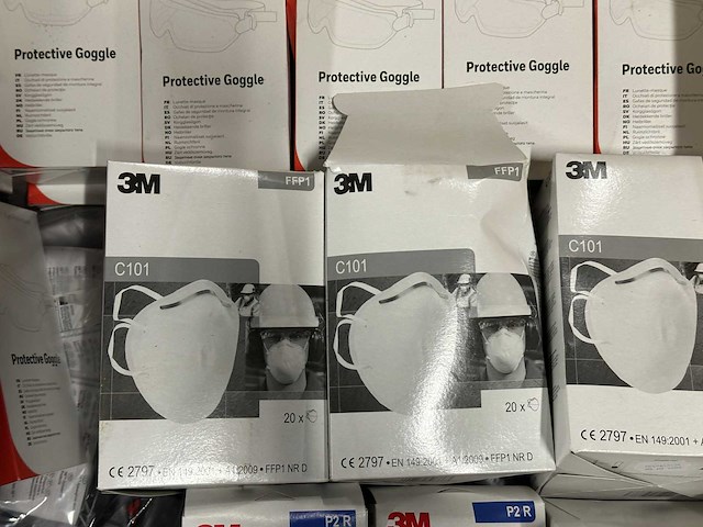 Partij mix persoonlijke beschermingsmiddelen - afbeelding 11 van  11