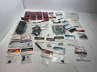 Partij mix rc onderdelen 28 stuks arrma, robitronic, kyosho en lrp - afbeelding 1 van  5
