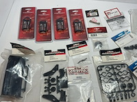 Partij mix rc onderdelen 28 stuks arrma, robitronic, kyosho en lrp - afbeelding 2 van  5