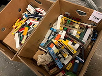 Partij model vrachtwagens - afbeelding 1 van  5