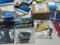 Partij modelbouw artikelen - elektronica, banden, servos, uitlaten - afbeelding 10 van  10