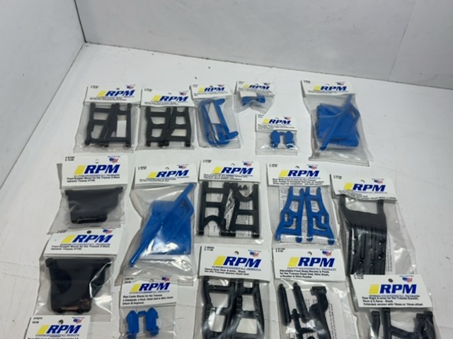 Partij modelbouw onderdelen - 25 stuks rpm - afbeelding 2 van  4