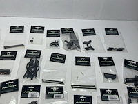 Partij modelbouw onderdelen - 34 stuks absima - afbeelding 3 van  7