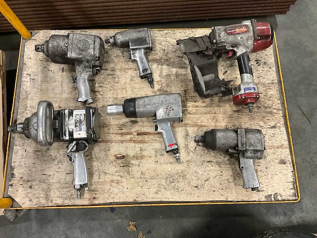 Partij moeraanzetters - afbeelding 1 van  7