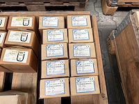 Partij moeren, bouten en ringen (4450x) - afbeelding 4 van  13