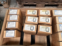 Partij moeren, bouten en ringen (4450x) - afbeelding 5 van  13