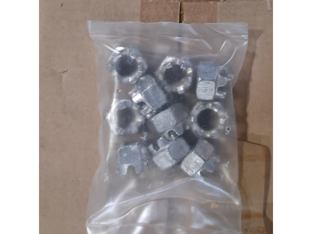 Partij moeren - afbeelding 4 van  4