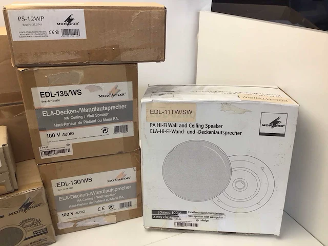 Partij monacor showroom modellen luidsprekers, microfoons, camera’s e.d - afbeelding 5 van  7