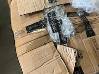 Partij mondkapjes en -maskers - afbeelding 4 van  7