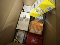 Partij mondkapjes en beschermende partij kleding - afbeelding 2 van  8