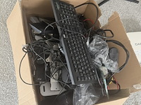 Partij monitoren en diverse hardware - afbeelding 7 van  7