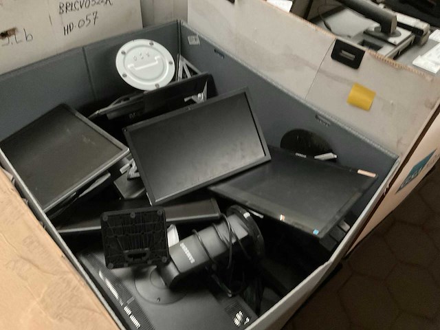 Partij monitoren - afbeelding 1 van  2