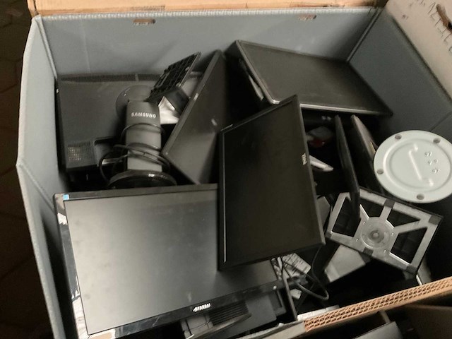 Partij monitoren - afbeelding 2 van  2