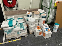 Partij montage middelen - afbeelding 1 van  5