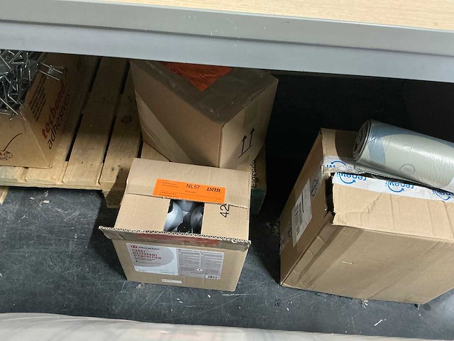 Partij montage middelen - afbeelding 5 van  5