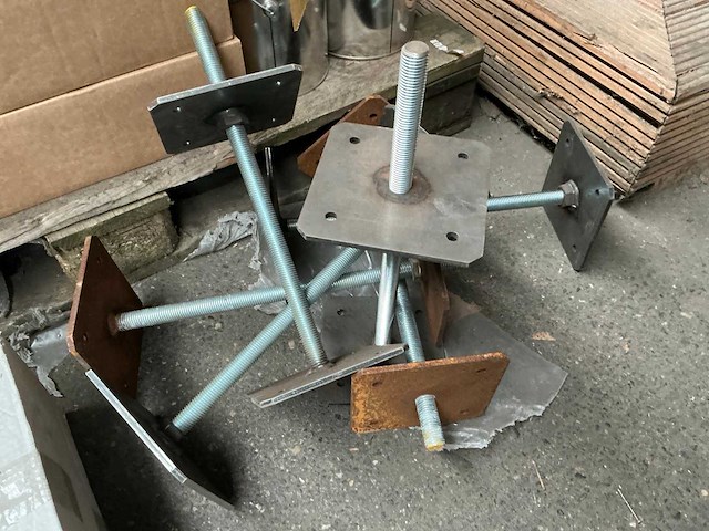 Partij montagemateriaal - afbeelding 4 van  18