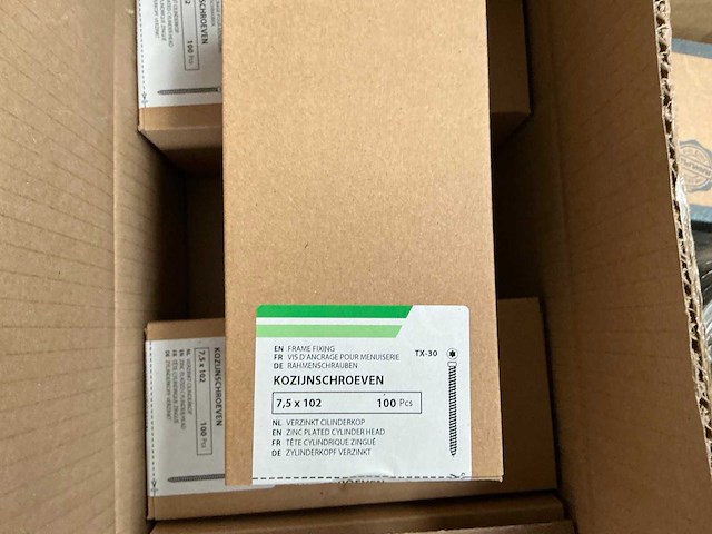 Partij montagemateriaal - afbeelding 6 van  18