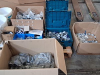 Partij montagemateriaal - afbeelding 1 van  4