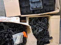 Partij montagemateriaal - afbeelding 2 van  5
