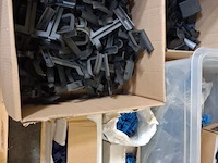 Partij montagemateriaal - afbeelding 3 van  5