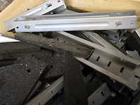 Partij montagemateriaal/profielen t.b.v. zonnepanelen - afbeelding 3 van  3