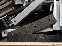 Partij montagemateriaal/profielen t.b.v. zonnepanelen - afbeelding 4 van  4