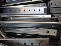 Partij montagemateriaal/profielen t.b.v. zonnepanelen - afbeelding 4 van  4