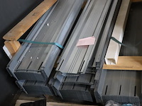 Partij montagemateriaal/profielen t.b.v. zonnepanelen - afbeelding 1 van  3