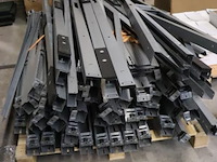 Partij montagemateriaal/profielen t.b.v. zonnepanelen - afbeelding 1 van  4