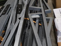 Partij montagemateriaal/profielen t.b.v. zonnepanelen - afbeelding 4 van  4