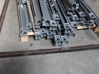 Partij montagerails t.b.v. zonnepanelen - afbeelding 1 van  5