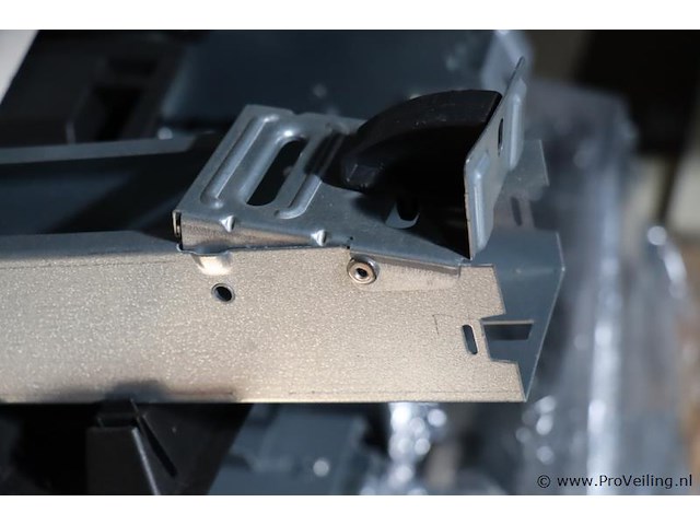 Partij montagerails t.b.v. zonnepanelen - afbeelding 4 van  5