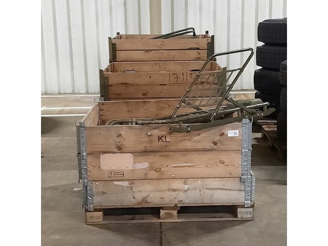 Partij monteurskarren en relingen - afbeelding 2 van  6