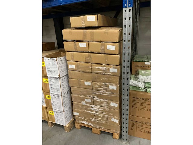 Partij moss flat 2kg per doos (34x) - afbeelding 2 van  3
