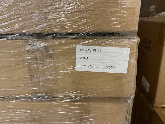 Partij moss flat 2kg per doos (39x) - afbeelding 3 van  3