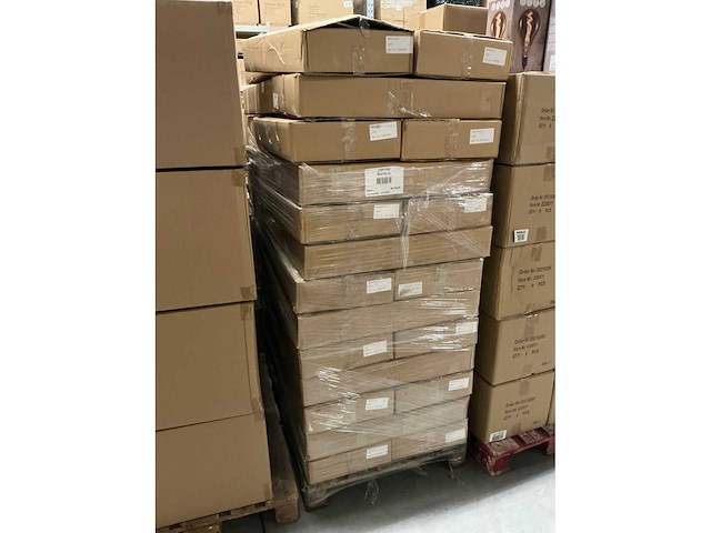 Partij moss flat 2kg per doos (39x) - afbeelding 1 van  3