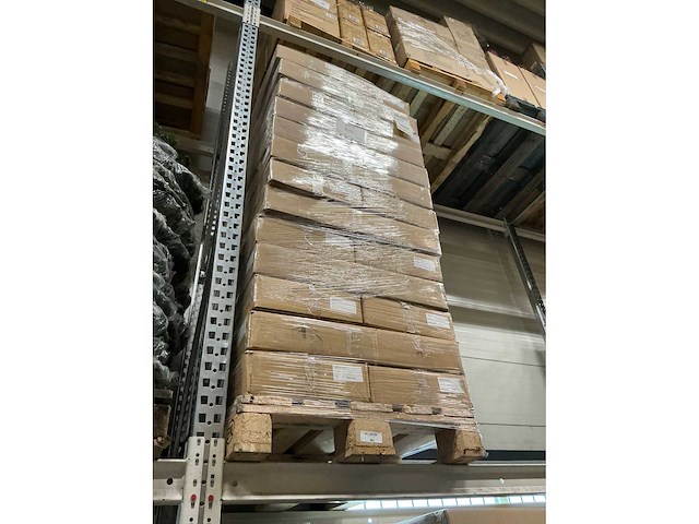 Partij moss flat 2kg per doos (39x) - afbeelding 2 van  3