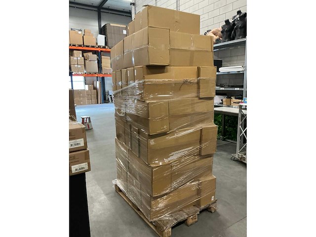 Partij moss flat 2kg per doos (44x) - afbeelding 2 van  3
