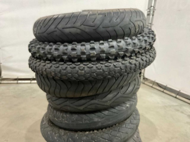 Partij motor banden - afbeelding 6 van  10