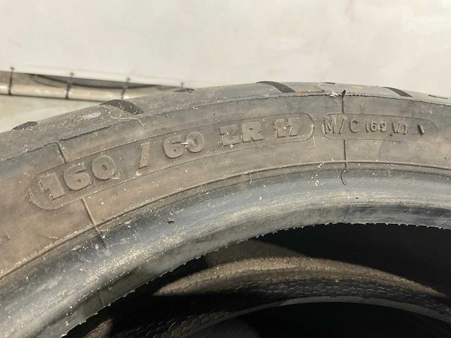 Partij motor banden - afbeelding 9 van  10