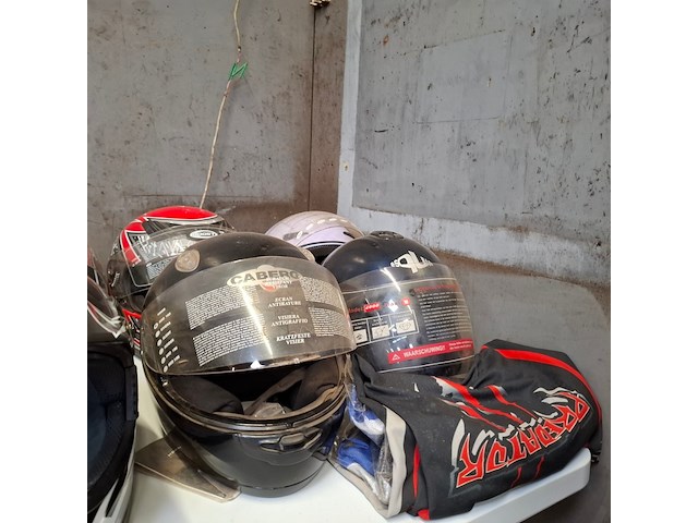 Partij motor helmen - afbeelding 5 van  9