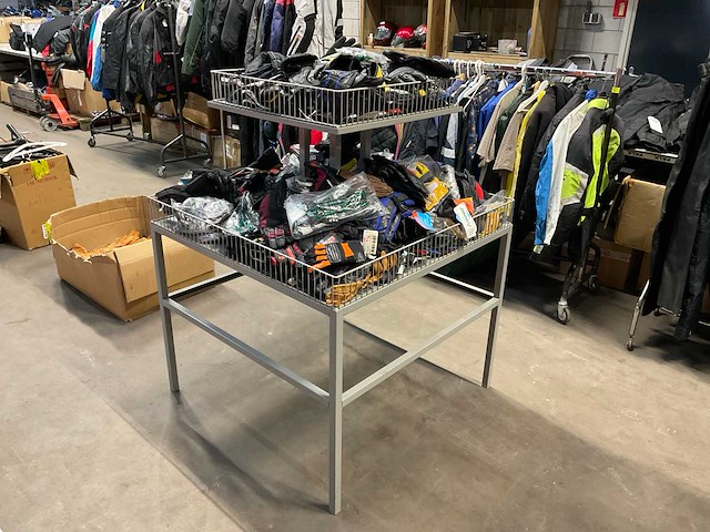 Partij motorhandschoenen - afbeelding 1 van  8