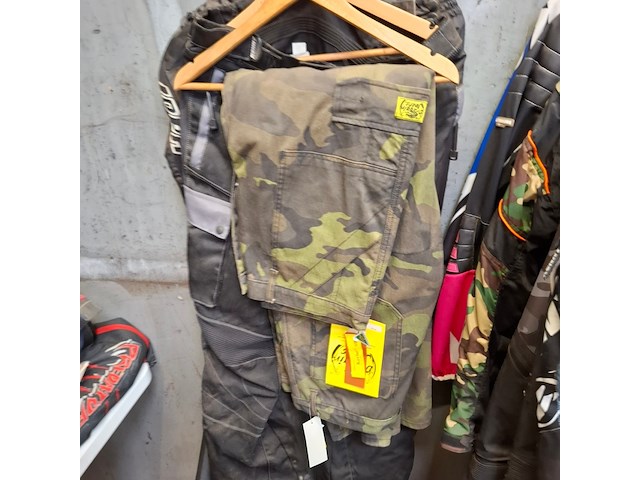 Partij motorkleding - afbeelding 9 van  9