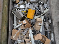 Partij motoronderdelen - afbeelding 12 van  20